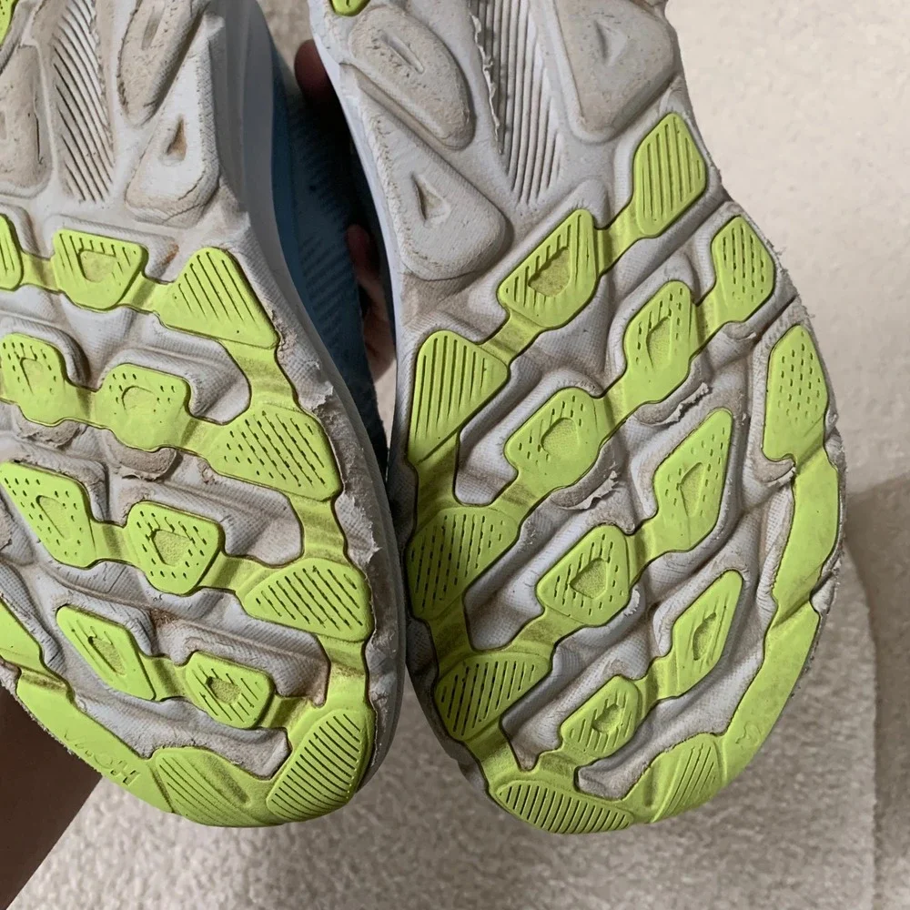 Hoka Clifton 9 Sneakers Women's Size 7.5 B Dusk/ Pink Twilight 1127896-DNK